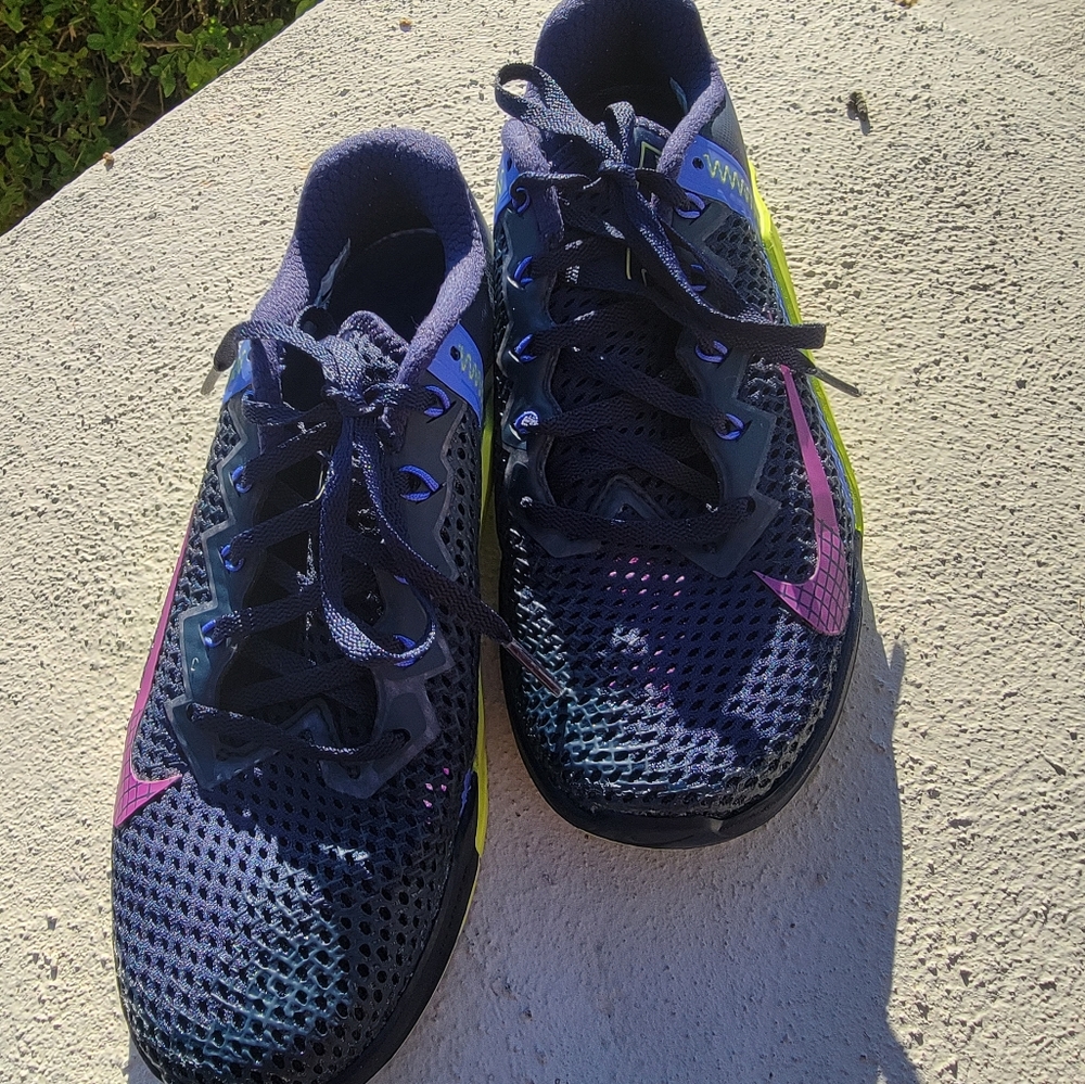 Nike Womens Metcon 6 Blackened Blue Cyber